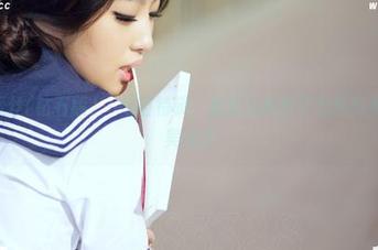 AISS爱丝(钻石版) – 钻石特辑：松果儿揭开了光辉与美丽的完美结合