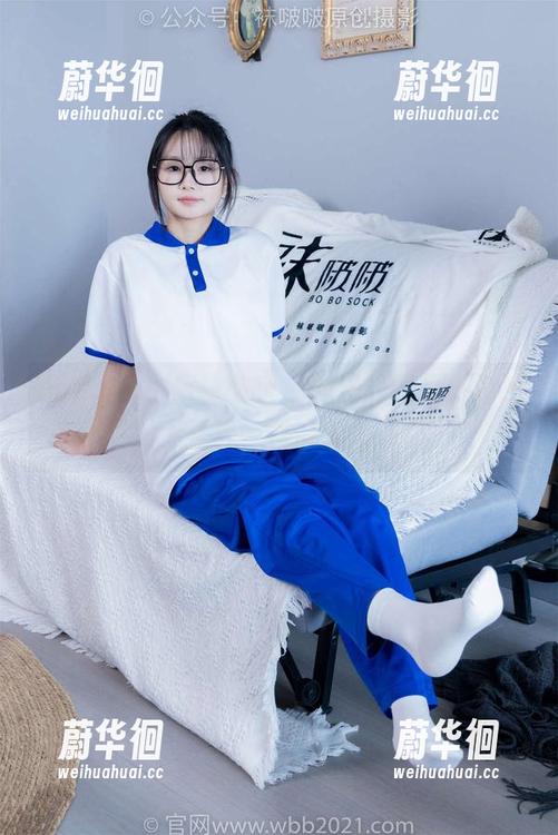 BoBoSocks袜啵啵-周周 BoBoSocks袜啵啵 - 周周的裸足,竟然这般无圣光,真让人想多了…