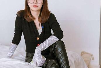 BoBoSocks袜啵啵 - 原图真相:小甜豆的皮鞋秀,连鞋子都想蹦出屏幕了!
