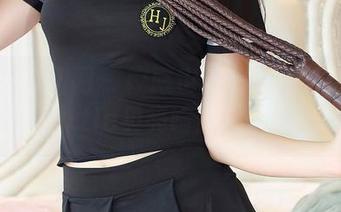GIRLT果团网 - 校服也能美得让人迷失方向,little贝壳喵最新随手一拍