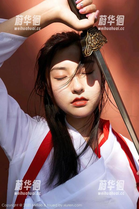 MiiTao蜜桃社 - 木奈奈黑色作品集，低调又张扬，你敢下载吗？