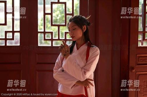 MiiTao蜜桃社-梦乃Mandy MiiTao蜜桃社 - 泳池边的梦乃Mandy:这资源让你想一想