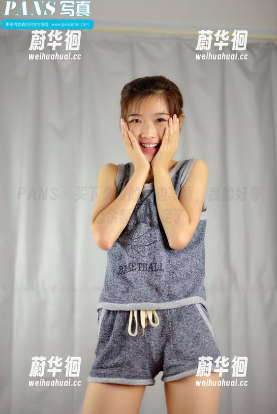 PANS-久凌 PANS - 买下久凌的海边写真,我的好奇心余额又不足了