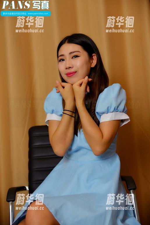 PANS写真 - 四月的风和白裙，英英的小记录，快来看新图片吧！