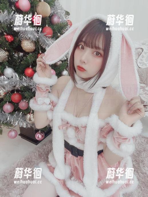 一袭红裙，Tomiko(とみこ)的作品让你额头冒汗，资源根本无法置身事外。