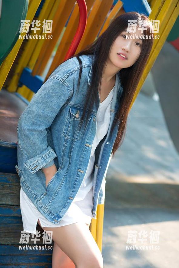 TuiGirl推女郎-艾栗栗 TuiGirl推女郎 - 精选图片:艾栗栗的居家时光,一瞧就让人想偷懒