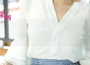 UGirls尤果网 – 当谭晓彤化身御姐，无圣光照亮原图的细节之美