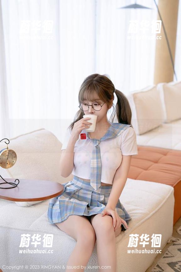XINGYAN星颜社-李若汐ci XINGYAN星颜社 - 从短裤看李若汐ci:私拍图集里的“上半身”思考。