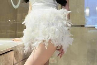 Xiuren秀人网 - 看这豹纹图包,真的能让Carol周妍希的形象大加分吗?我们来聊聊。