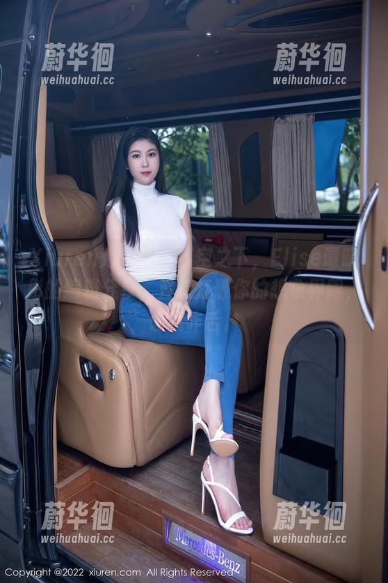 Xiuren秀人网-Elise谭晓彤 Xiuren秀人网 - 镂空之下,Elise谭晓彤的编辑分享,直接打破你的想象界限,让我咋舌。