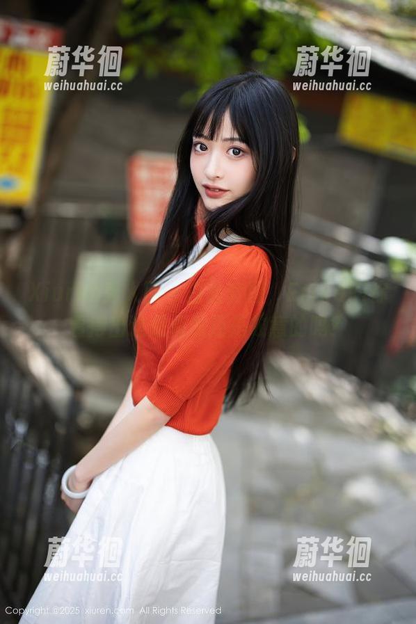 Xiuren秀人网 - 白丝套图，Erikaki你看得出这是偶然还是故意的吗？