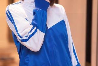 Xiuren秀人网 – 她的张思允Nice私拍套图，礼服之下，似乎有很多故事在悄悄飘过，哎呀，我又开始乱想了。