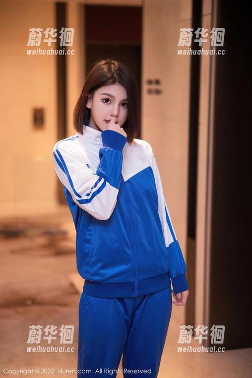 Xiuren秀人网-张思允Nice Xiuren秀人网 - 她的张思允Nice私拍套图,礼服之下,似乎有很多故事在悄悄飘过,哎呀,我又开始乱想了。