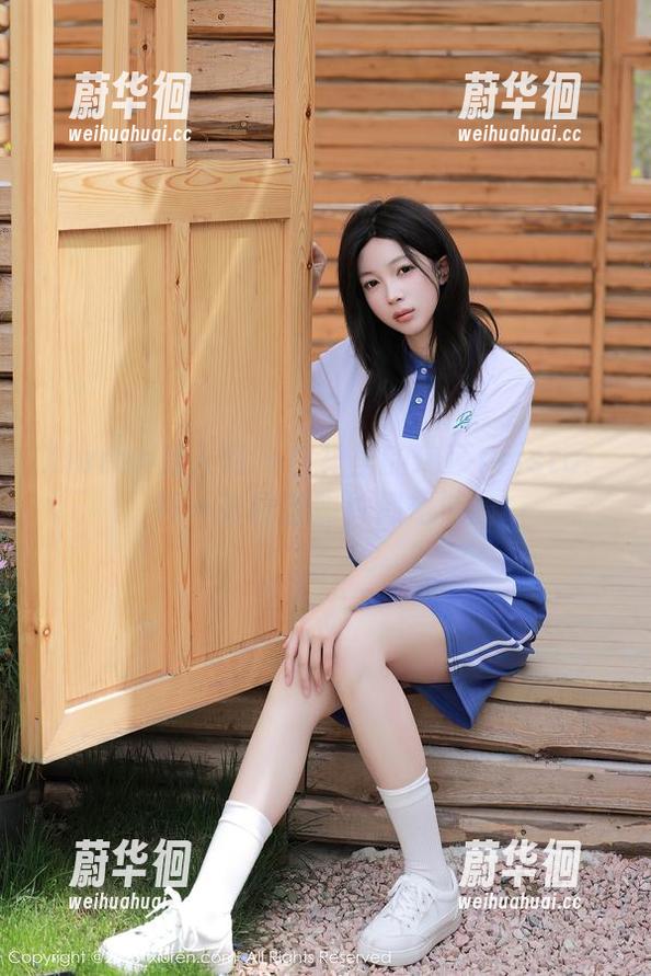 Xiuren秀人网-瑞莎Trista Xiuren秀人网 - 白裙里的瑞莎Trista:每一张网盘照片都是涟漪