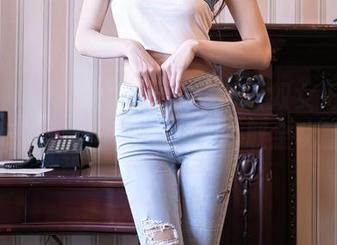 Xiuren秀人网 - 这位盼盼玉奴女王的网盘,好像藏着不为人知的“取金秘籍”?