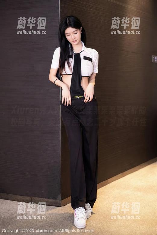 Xiuren秀人网-艾栗栗栗栗栗栗吖 Xiuren秀人网 - 看艾栗栗栗栗栗栗吖的校园写真,突然有点想念二十岁那个任性