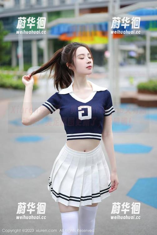 Xiuren秀人网-黄可Christine Xiuren秀人网 - 黄可Christine又有新动作:美足原图更新了,你瞧瞧!