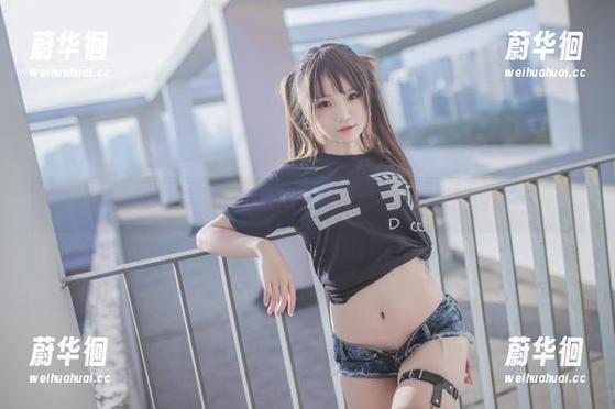 在Yoko宅夏泳装原图中找寻那一丝细腻的闪光