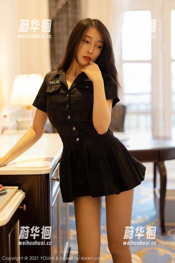 YouMi尤蜜荟 - 灰丝和宋梓诺Bee，作品中的氛围让我瞎想，这到底是怎样一种情绪