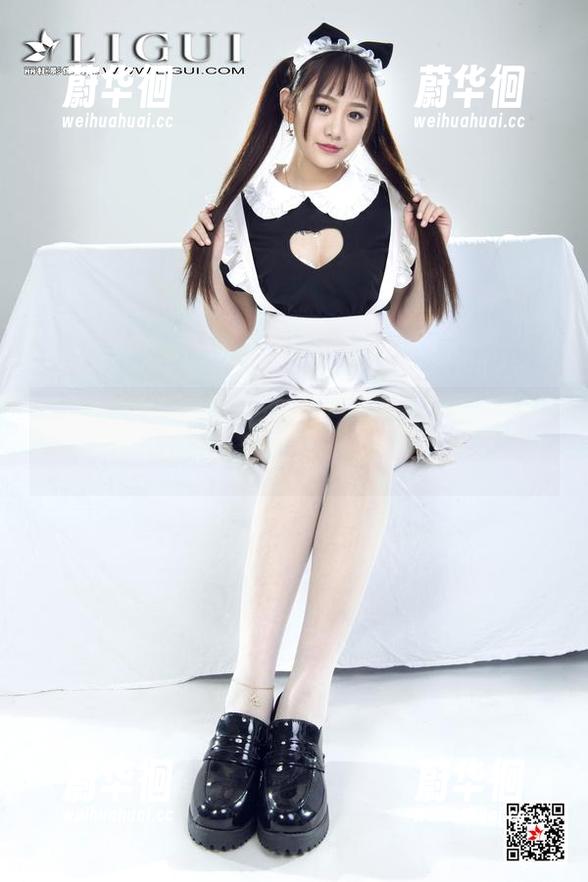 丽柜 - 文欣的少女全集：看！她是如何在青春里打滚的？