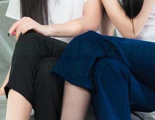丽柜 - 柒柒的豹纹图集:在动物园里迷失的小美人?