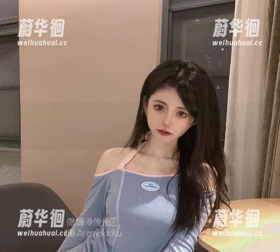 倦倦喵的图包：JK书包里那个玩意儿让人捉摸不透