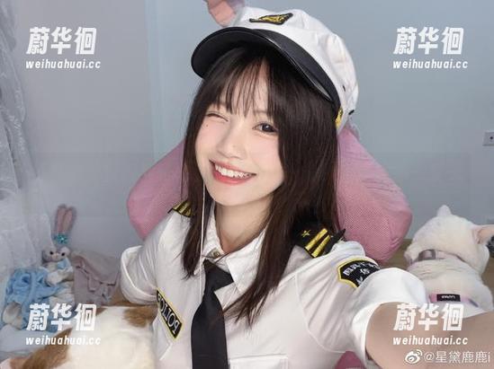 千反田鹿子 兔女郎千反田鹿子的套图,下载一分钟,懵住你一整天。