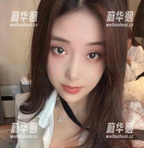 奶雯 微密圈 - 奶雯秘书风——把工作和美丽统统纳入高清写真集里!