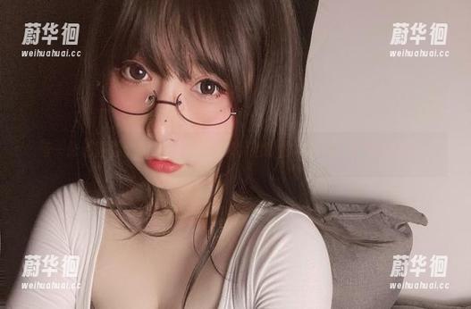 每一张都是强烈的美图啊，小泉学姐吖的“妹妹”真难以抉择！