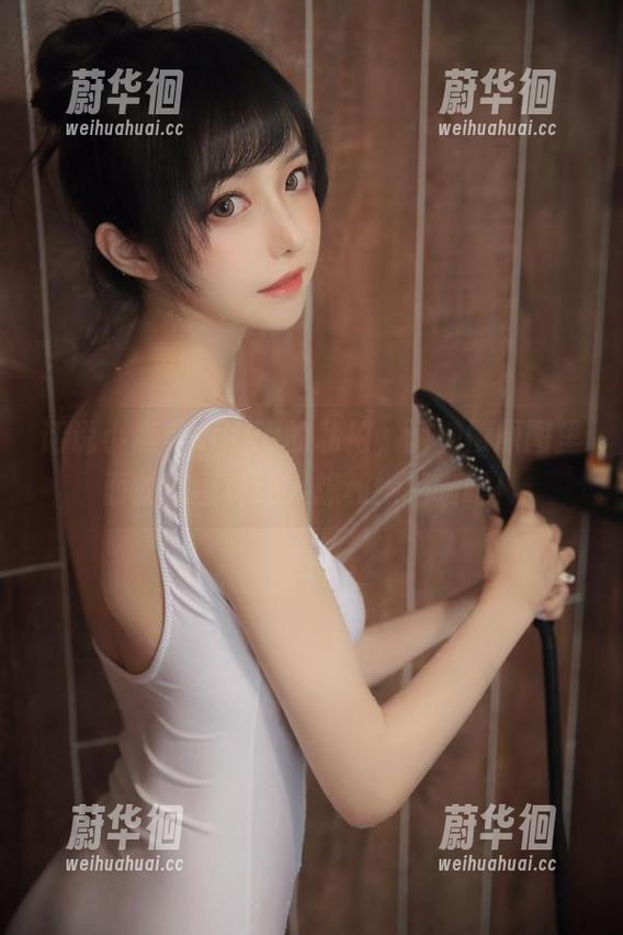 小鹿鹿shika 话说小鹿鹿shika的私拍,间桐樱原图里面的氛围真让人想和她喝咖啡!