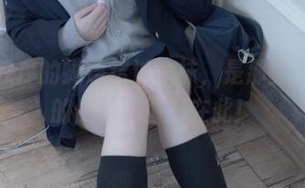 少女秩序的蝴蝶结过膝袜，是那些不小心的侧目！图包在此！