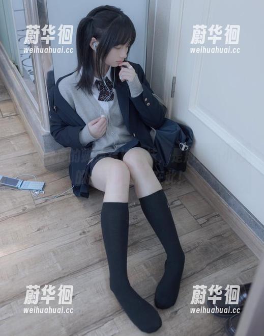 少女秩序 少女秩序的蝴蝶结过膝袜,是那些不小心的侧目!图包在此!