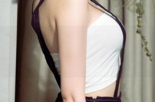 尤果网 - 霓梓心的比基尼写真,精选中的点滴,总有让你剁手的原因。