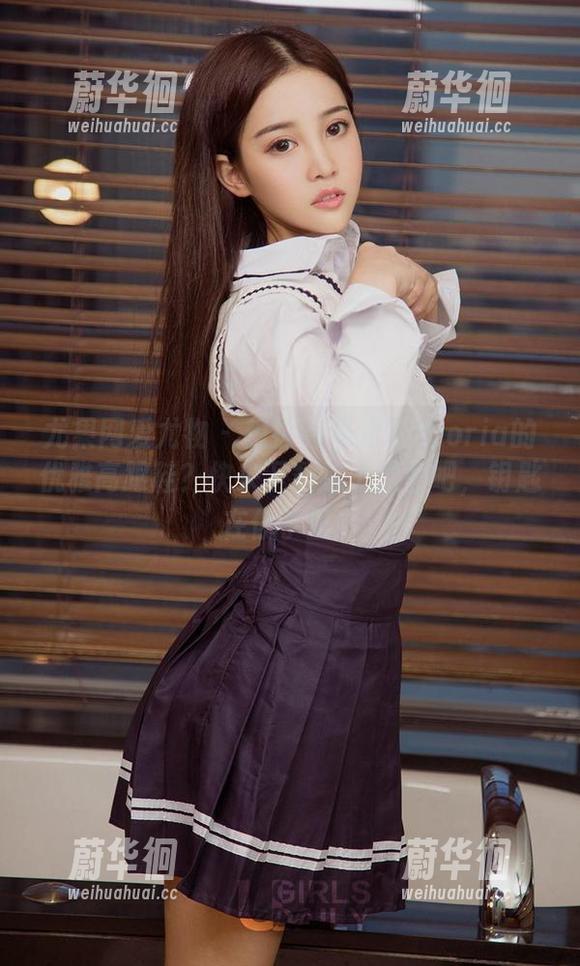 尤果网爱尤物-果儿Victoria 尤果网爱尤物 - 想拥有果儿Victoria的优雅高跟鞋?快来下载这个原图吧,钥匙在你手里!