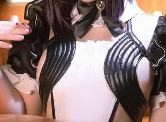 看屿鱼的这组美图，写真不仅赏心悦目，竟然还让我想到了小时候的画画梦。