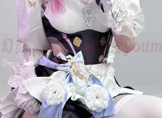 礼服如幻影，高清下的幼爱youmeko让人又爱又恨。