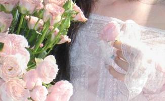 怡子yiii的“妹妹”美图，我只想说那个表情，萌到没朋友！