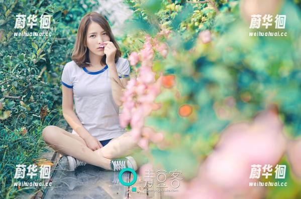 推女神-王语纯 推女神 - 王语纯女王:最爱免费的合集,随时召唤我,很想和她聊天