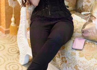 推女郎 – 说到Yu佳妮的短裙，原图里的每个细节都似乎在和我讲话，更新更是直击心间了。
