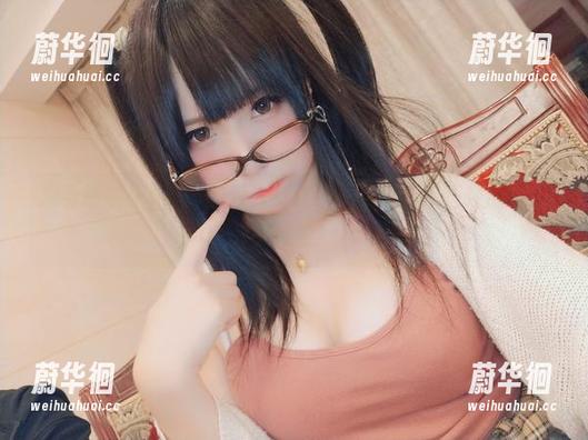 观看摇摇乐yoyo的双人女仆，一场完全不正经的工作研讨会！