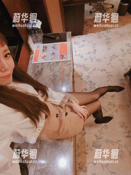 杨大乐乐很靠谱 微密圈 - 眼镜时刻:杨大乐乐很靠谱让你见识到不一样的写真图集