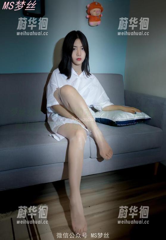 梦丝女神-张雯雯 梦丝女神 - 张雯雯的无敌超细腿,图库里哪儿找得着这么细的啊?分享一下吧!