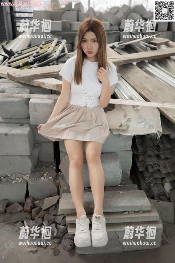 梦丝女神 - 和服？苏柔的作品看得我直想刷不停。