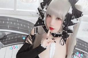 哈哈哈！猫田圣奈奈写真里的猫娘乐园与椰子女仆超有爱，果然开心就是力量！
