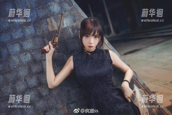 不只是夏日限定，疯猫ss的破碎半袖美图让时光都仿佛停住了！