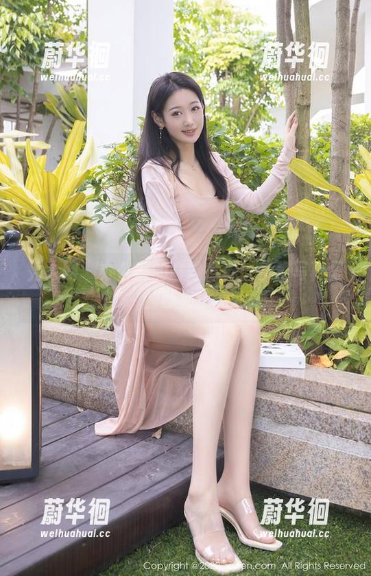 秀人网 - 办公室的奇妙世界：优酱写真里的那点涂鸦