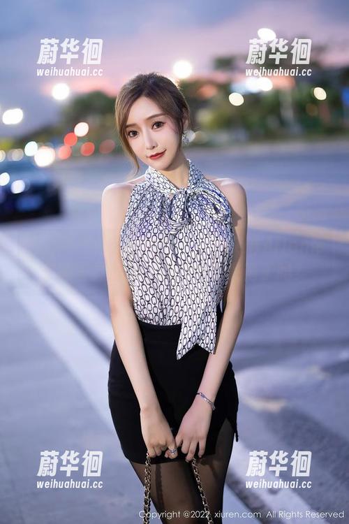 秀人网 - 办公室奇遇记：刘艾琳Allen带来的写真图册，你准备好惊艳了吗？