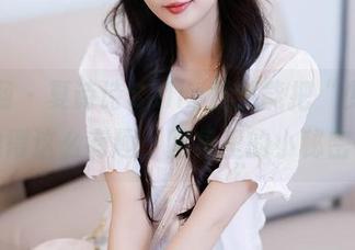 秀人网 - 夏诗诗Sally竟然能把“少女”拍得这么有趣,图集里的小秘密…
