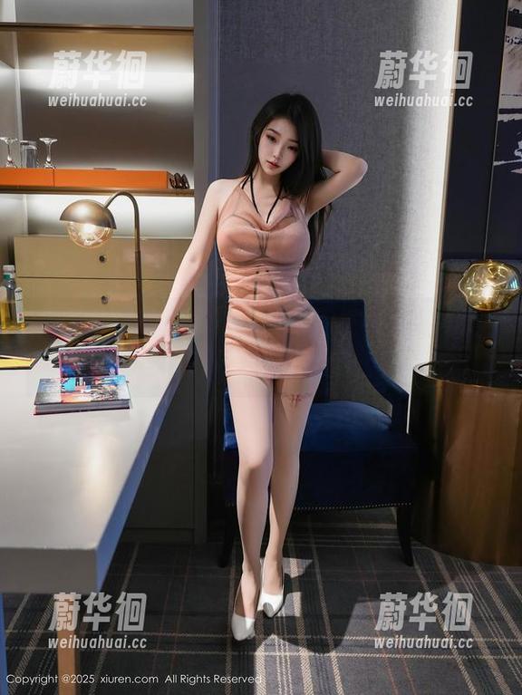 早川京子的写真集，秀人网资源就像身边那点暧昧似的。
