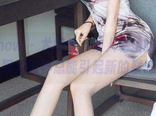 花漾show - 尤妮丝,双人私拍的合集,不同的眼神总能引起新的联想。